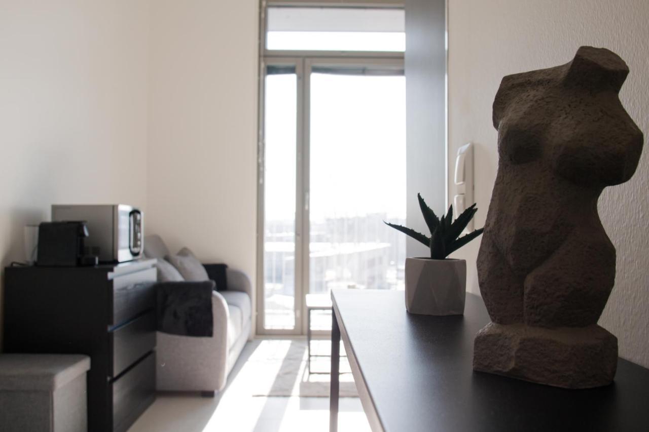 Elegant Penthouse Loft - Near The Airport Apartment Vantaa Luaran gambar