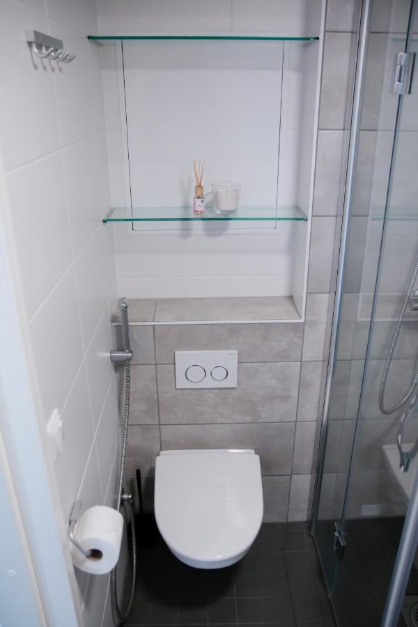 Elegant Penthouse Loft - Near The Airport Apartment Vantaa Luaran gambar